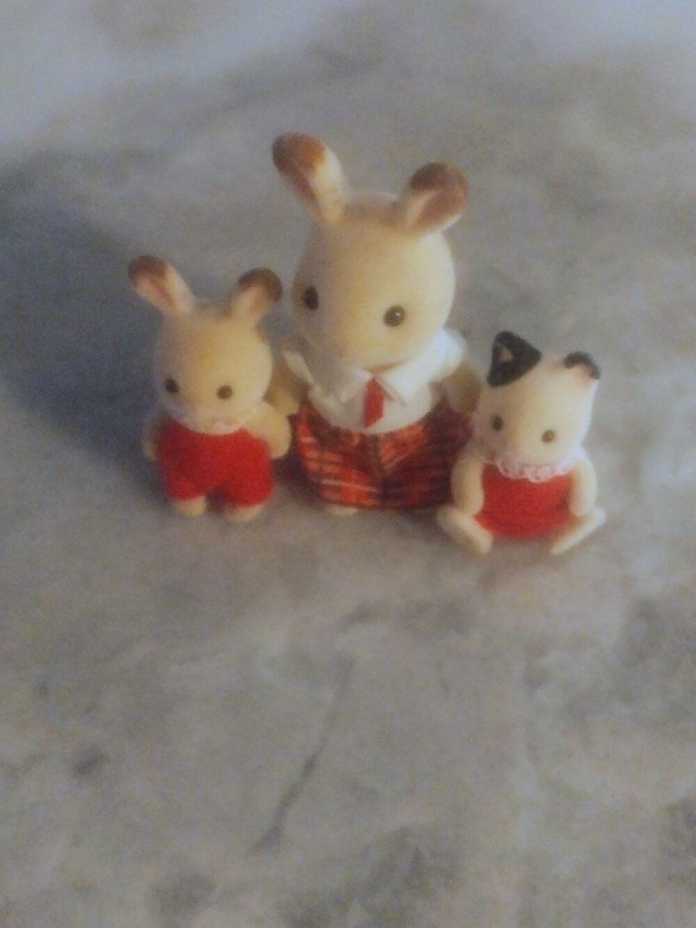 Calico Critters Lot Of 3 Figurine